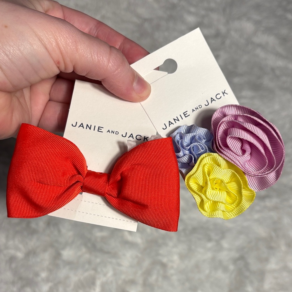 New Janie & Jack Bundle Of 2 Hair Clips One Size Red And Multi Color